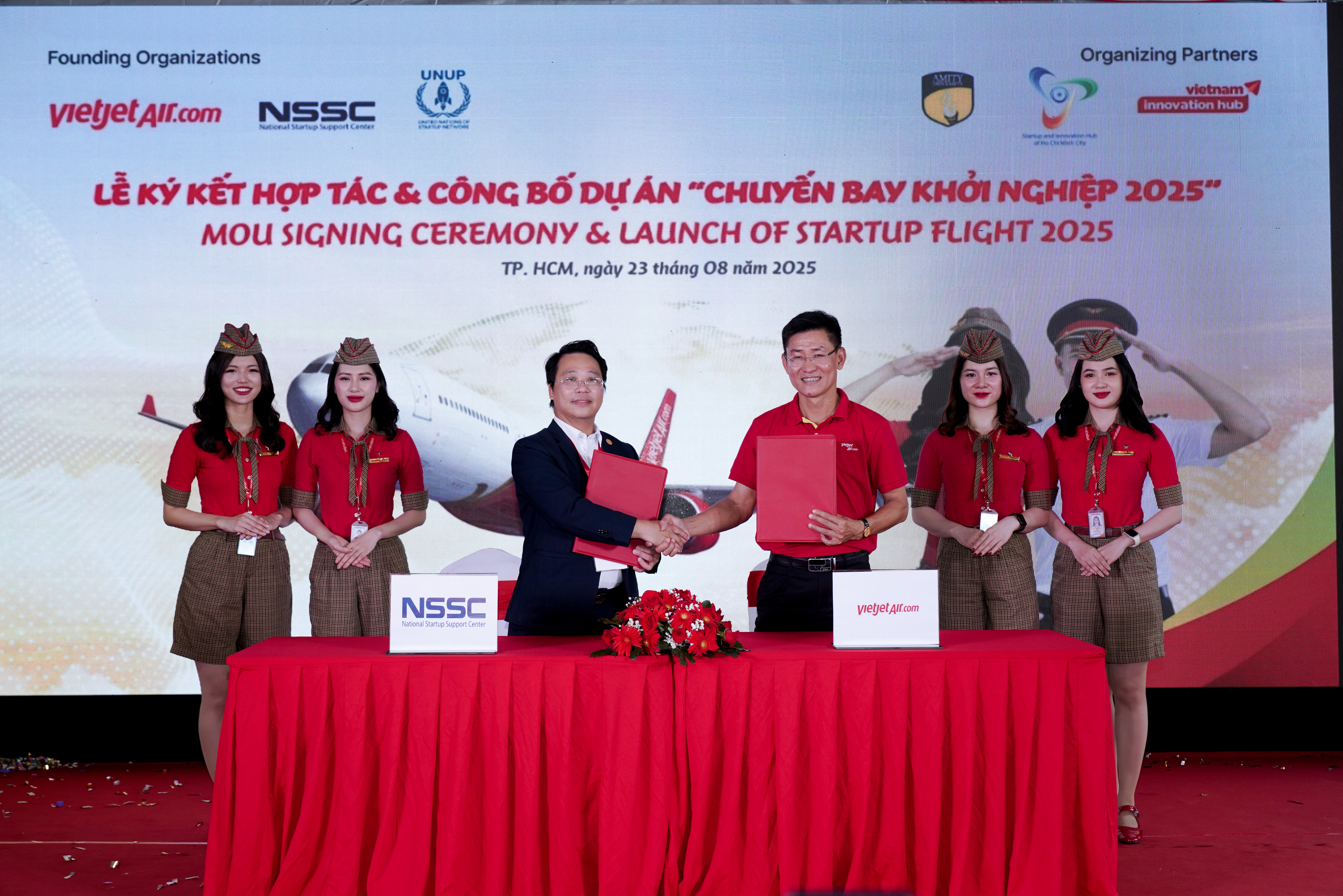 Vietjet đồng hành cùng sáng kiến “Chuyến bay Khởi nghiệp”, thúc đẩy trao đổi đổi mới sáng tạo giữa Việt Nam và Ấn Độ